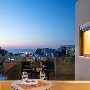 κάντε κράτηση εδώ